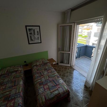 Condominio Ivelca Lignano Sabbiadoro Eksteriør bilde